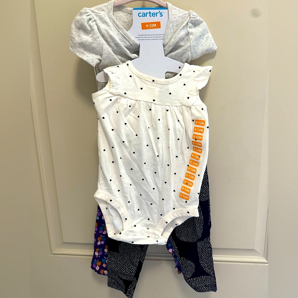 NWT Carter’s Baby Girls 4 piece set